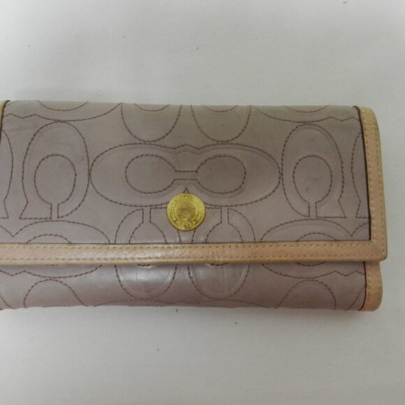Coach Leather Vintage Embroidered Top-stitch clutch wallet lavender Logo 8" x 4" - Picture 1 of 11